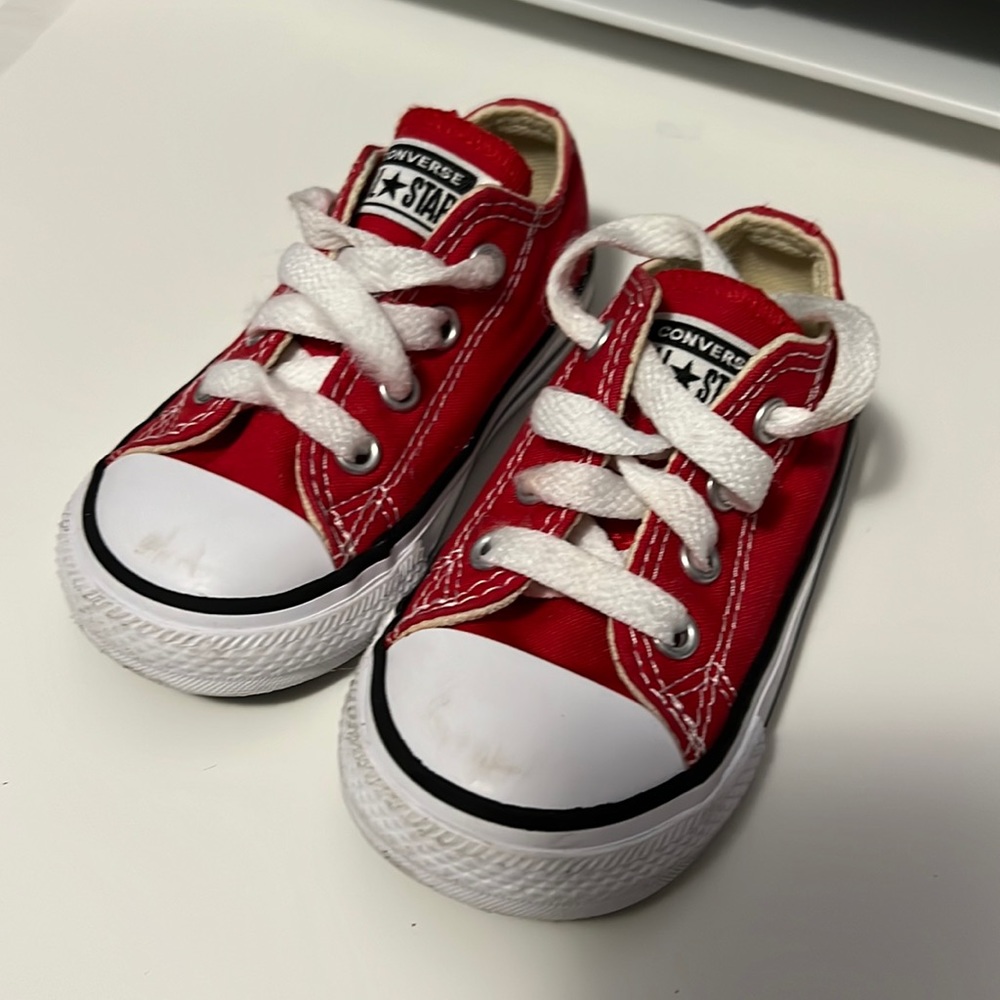 Red Converse